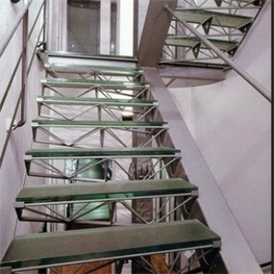 鋼結構樓梯